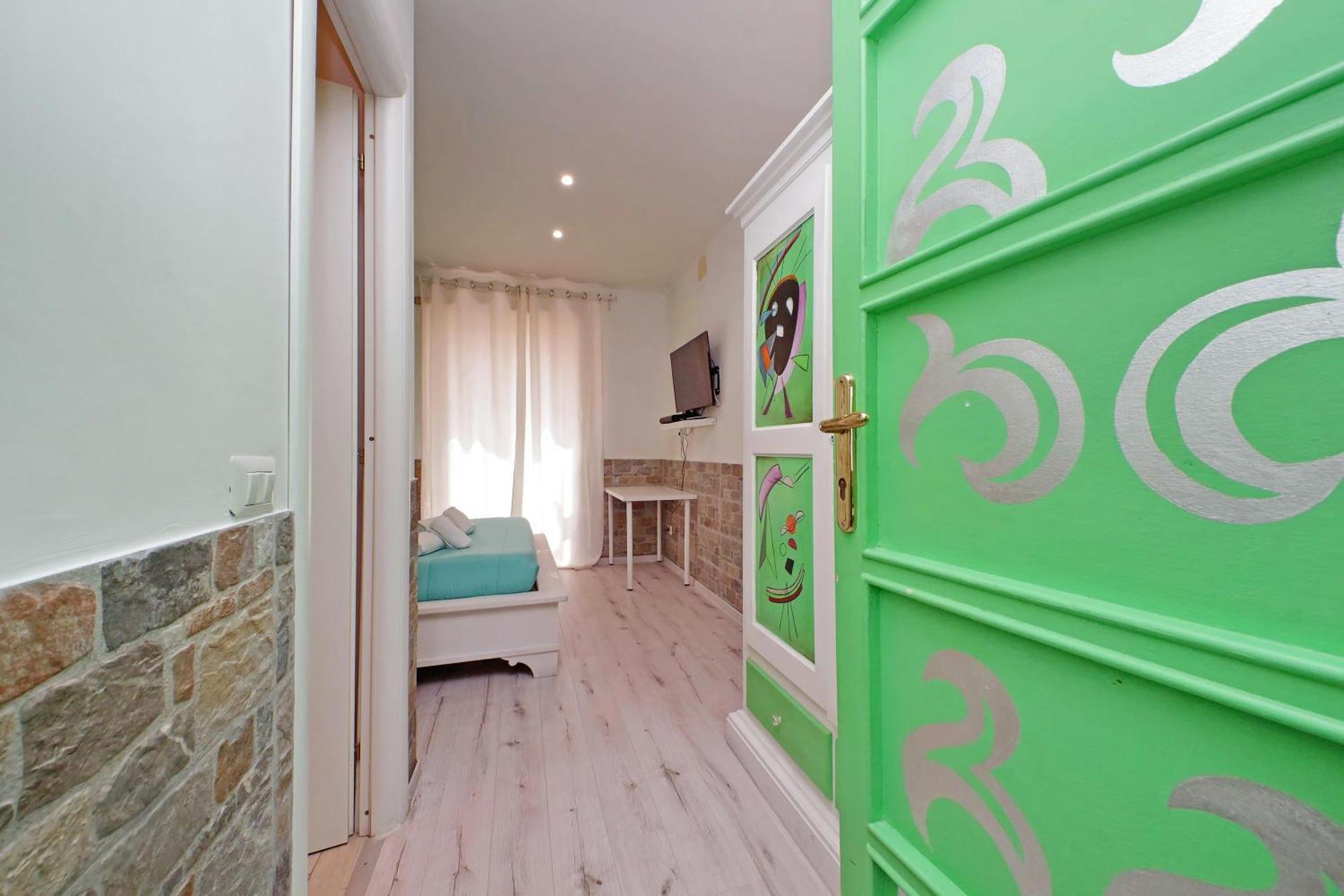 Lucky Domus Appio Roma